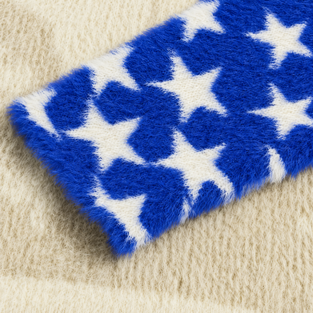 Star Portrait Faux Fur Contrast Knit Sweater